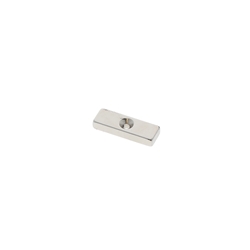 Aimant rectangulaire avec perçage pour laser Action Karting